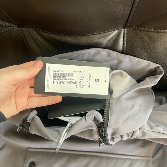 4F Free On Board Softshell Snowboarding Jacket- Small - Picture 8 of 10